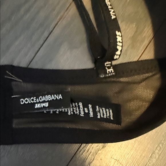 SKIMS Leopard Print Bra - Picture 2 of 3